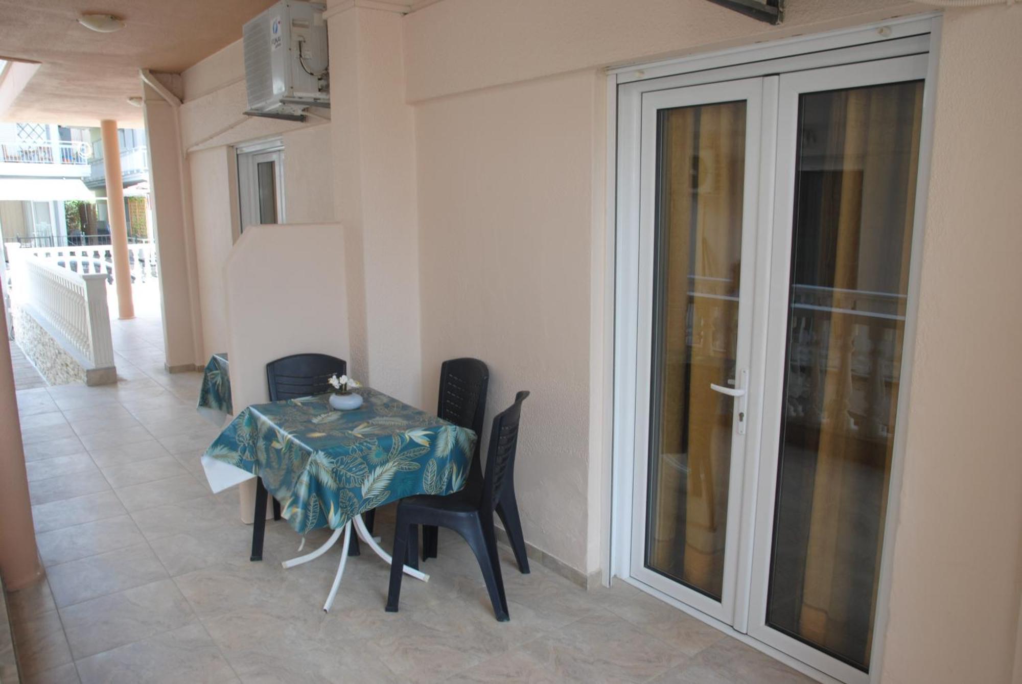 Light Blue Paralia Apartments Exterior photo